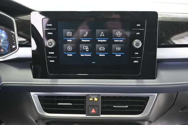 New 2026 Gray Volkswagen 1.5T SEL image 5