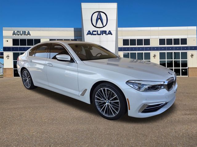 Mineral White Metallic 2019 BMW 5 Series Sedan Rear-Wheel Drive 8-Speed Automatic