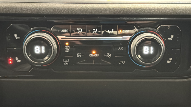 Used 2023 Summit White Chevrolet LT image 17
