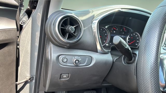 Used 2023 Gray Chevrolet LT image 21