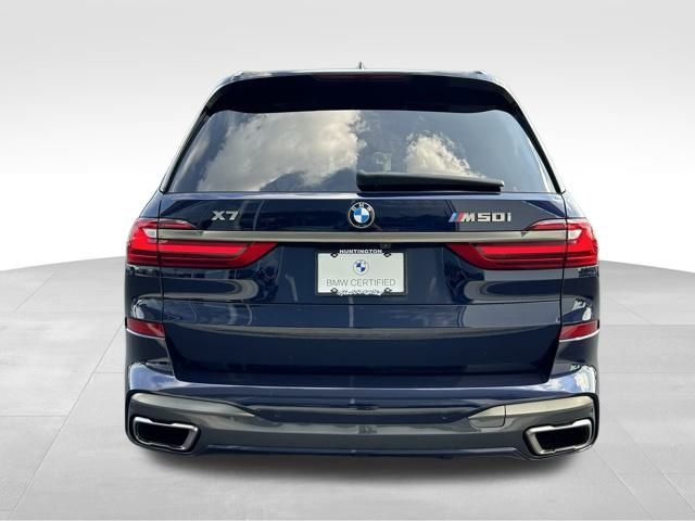 2021 BMW X7 M50i 6