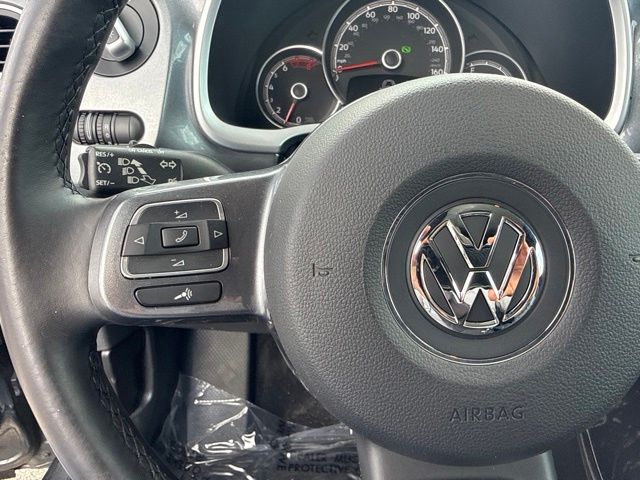 2018 Volkswagen Beetle - $22,888