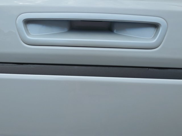 Used 2024 White GMC Denali image 15