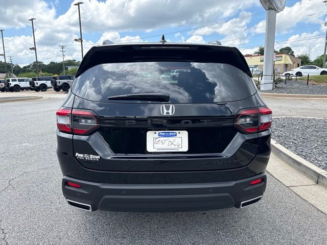 Used 2025 Honda Pilot SUV