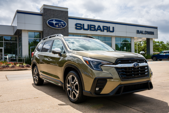 Autumn Green Metallic 2023 Subaru Ascent Limited 7-Passenger AWD SUV / Crossover All-Wheel Drive Continuously Variable Transmission