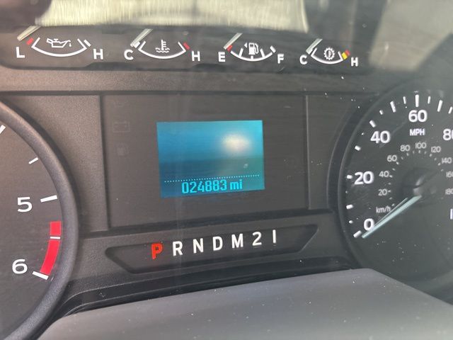 View vehicle photo 7