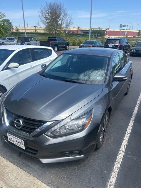 2016 Nissan Altima 2.5 SL's photo