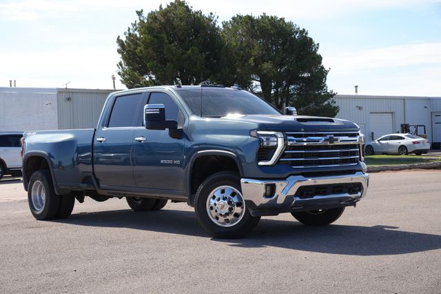 2025 Chevrolet Silverado 3500HD LTZ