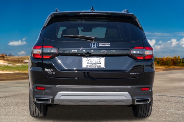 2025 Honda Pilot Touring 6