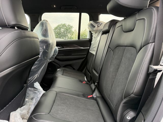 new 2026 Jeep Grand Cherokee car, priced at $36,930