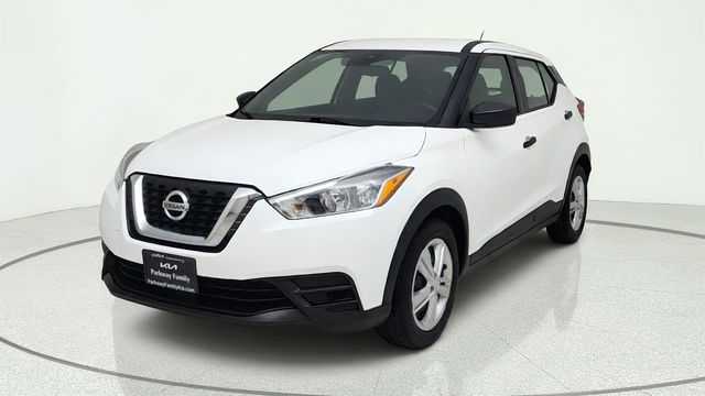 2020 Nissan Kicks S