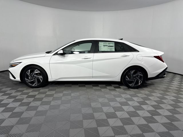 New 2025 Hyundai Elantra For Sale in Indianapolis, IN