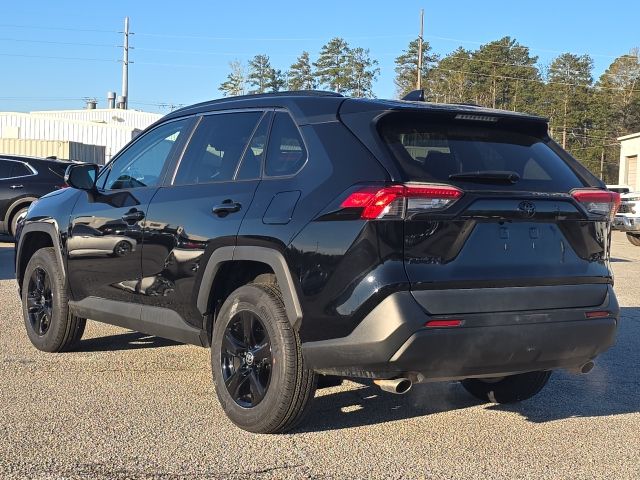 2023 Toyota RAV4 XLE:B02179