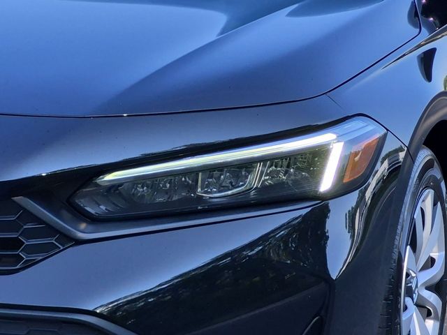 Used 2025  Honda LX image 17