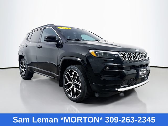 Diamond Black Crystal PC 2025 Jeep Compass Limited 4WD SUV / Crossover Four-Wheel Drive 8-Speed Automatic