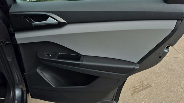 2023 Volkswagen Taos