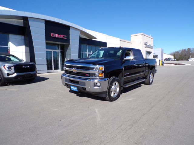 2016 Chevrolet Silverado 2500HD LTZ Crew Cab 4WD