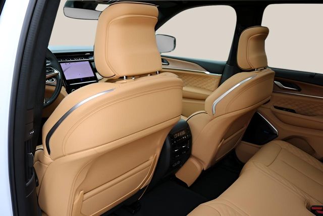 New Car 2025 Jeep Grand Cherokee  Summit For Sale Under $60,000 In Austin, Texas