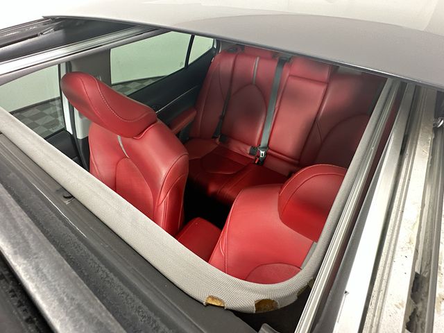 Thumbnail: 2019 Toyota Camry - 22