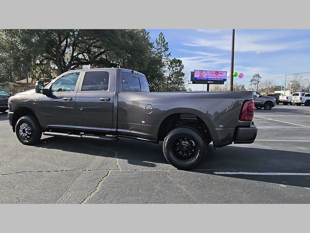 2026 Ram 3500 Laramie Crew Cab 4x4 8' Box