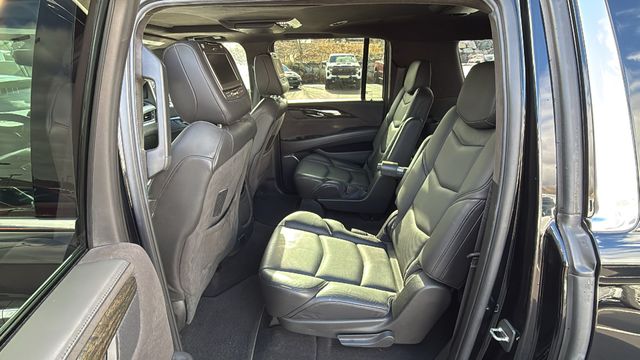 2016 Cadillac Escalade ESV Platinum Edition 6