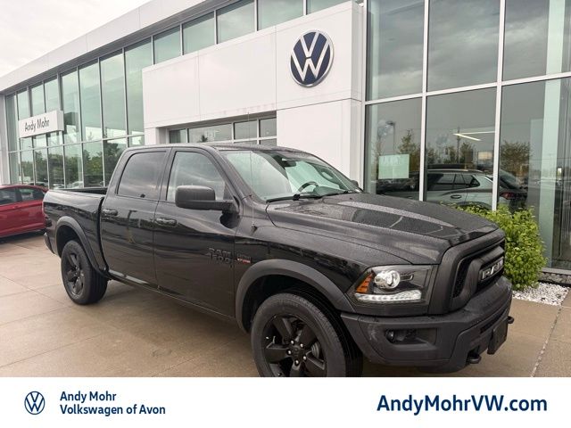 Diamond Black 2019 RAM 1500 Pickup Truck Four-Wheel Drive 8-Speed Automatic