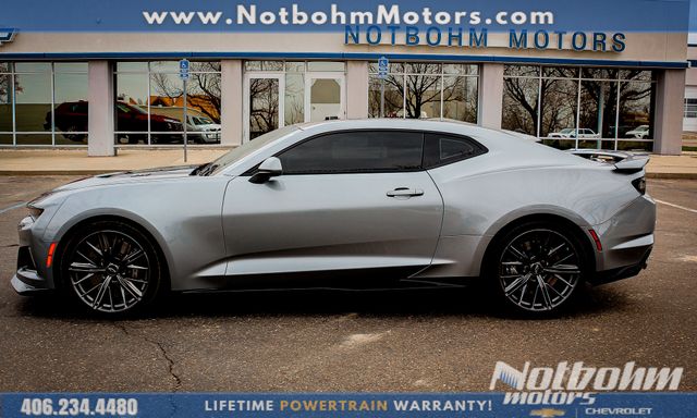 Sharkskin Metallic 2023 Chevrolet Camaro Coupe Rear-Wheel Drive 6-Speed Manual