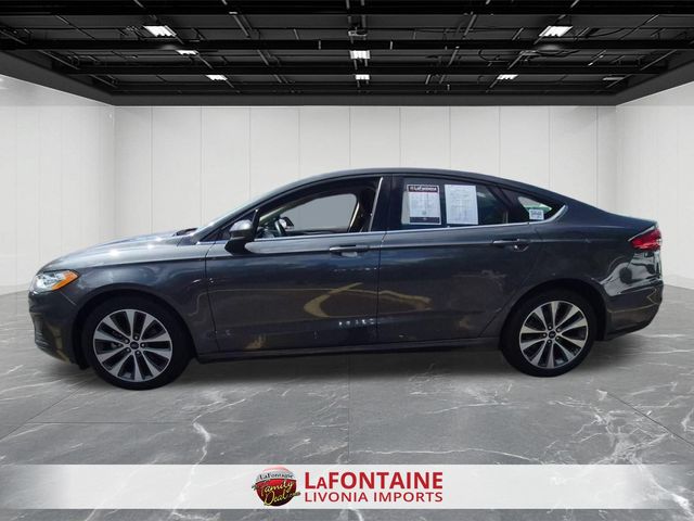 Used 2020 Ford Fusion SE with VIN 3FA6P0T98LR250936 for sale in Livonia, MI