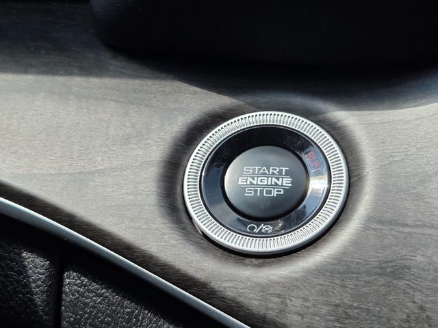 Used 2025 Jeep Grand Cherokee SUV