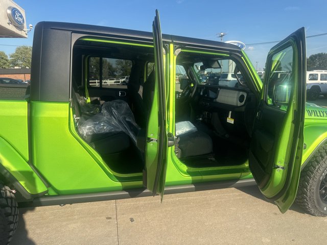 New 2025 Jeep Gladiator Truck