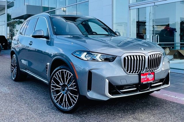 2026 BMW X5 40i - Photo 1