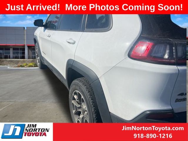 2020 Jeep Cherokee Trailhawk 6