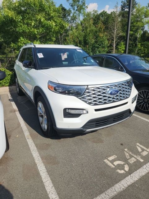 Used 2023 White Ford Platinum image 2