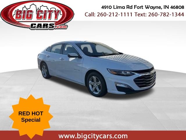 Summit White 2023 Chevrolet Malibu LT with 1LT FWD Sedan Front-Wheel Drive Continuously Variable Transmission