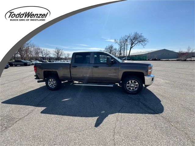 2015 Chevrolet Silverado 2500HD LT Crew Cab 4WD