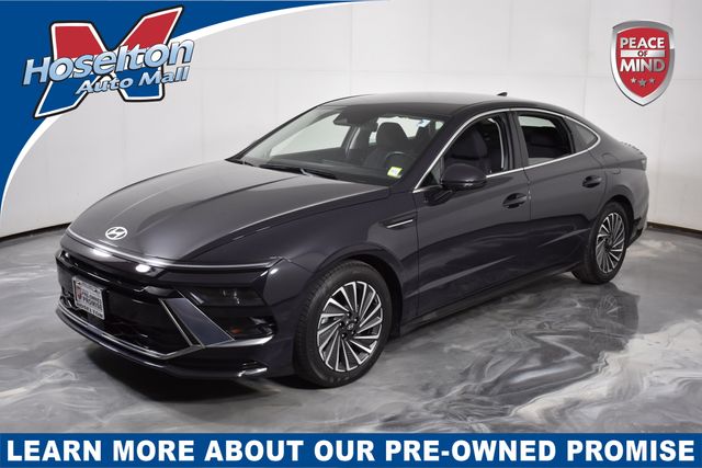 Carbon Blue 2025 Hyundai Sonata Hybrid Sedan Front-Wheel Drive 6-Speed Automatic