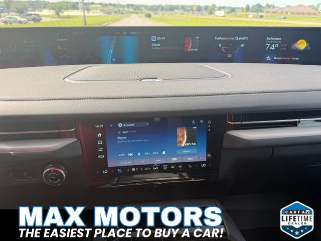 Used 2025 Lincoln Navigator SUV