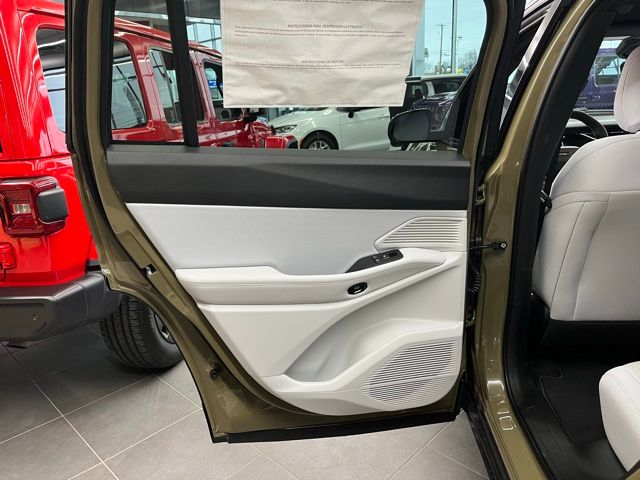 New 2026 Jeep Cherokee Laredo For Sale in Highland, IN