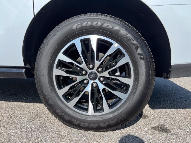 Used 2025 Ford Expedition Max SUV