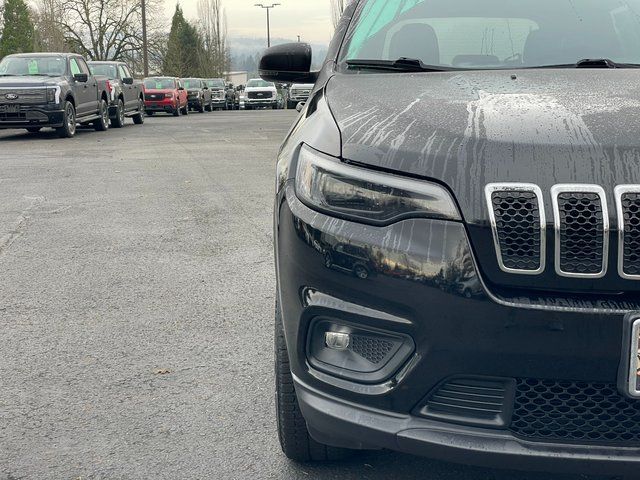 used 2020 Jeep Cherokee car, priced at $14,683
