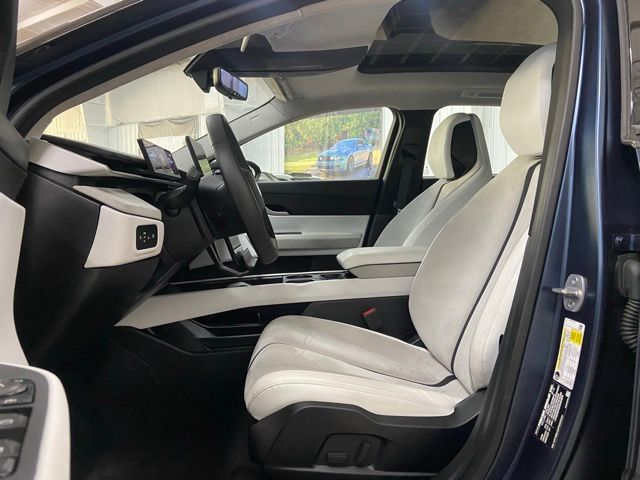 2023 Fisker Ocean thumbnail 15