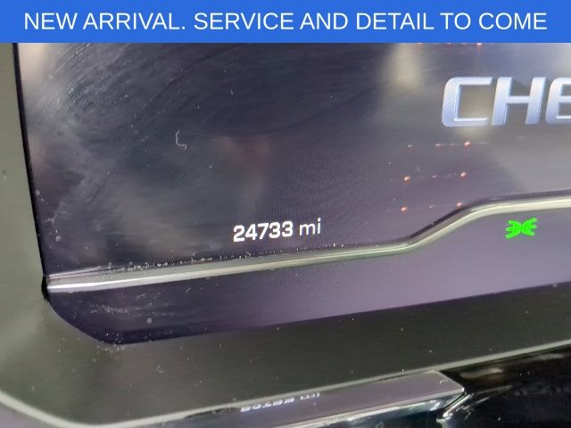 Dark Ash Metallic 2024 Chevrolet Silverado 1500 Pickup Truck Four-Wheel Drive 8-Speed Automatic