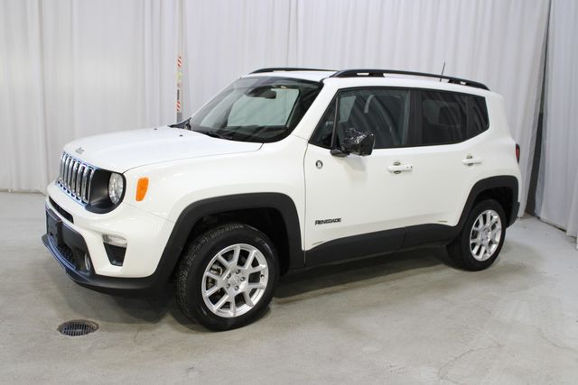 Used 2021 White Jeep Latitude image 26