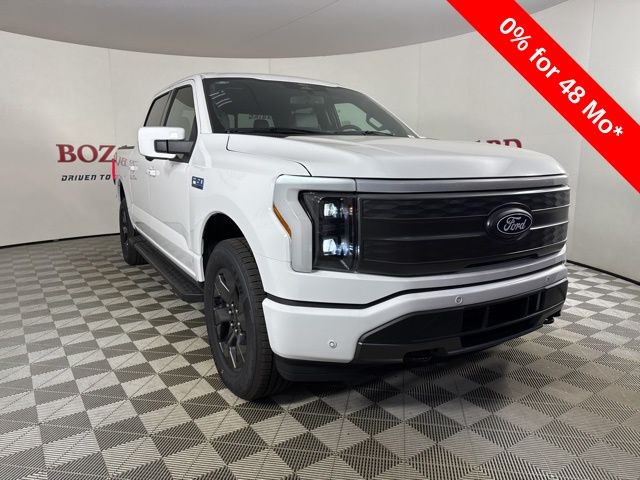 2025 Oxford White Ford F-150 Lightning Lariat AWD Truck