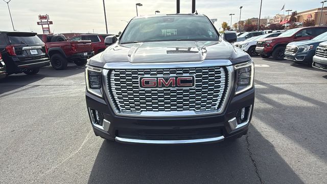 2024 GMC Yukon Denali 8