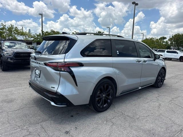 2025 Toyota Sienna - $45,988