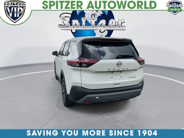 2023 Nissan Rogue SV - 7