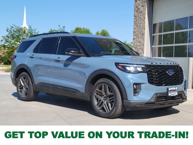 2025 Ford Explorer ST AWD