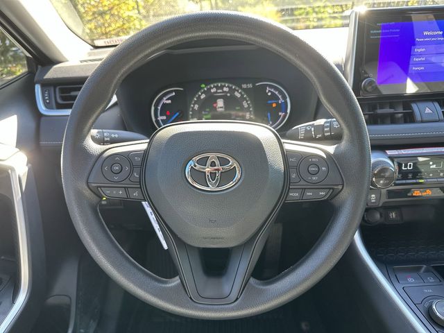 2024 Toyota RAV4 Hybrid XLE 8