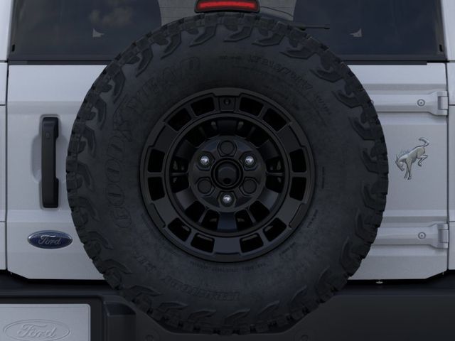 2026 Ford Bronco Outer Banks White at Grove City Ford